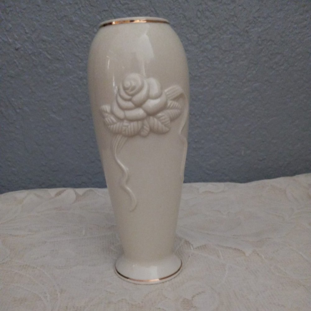 Lenox Rosebud Vase